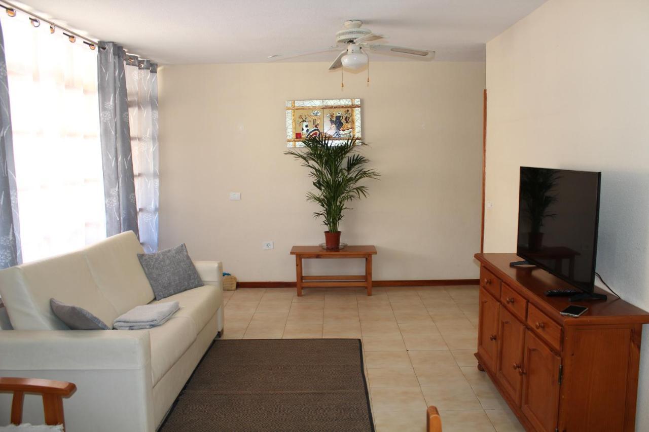Apartment With Ocean View Tenerife Просторный Апартамент С Видом На Океан Первая Линия Тенерифе Puerto de Santiago  Bagian luar foto
